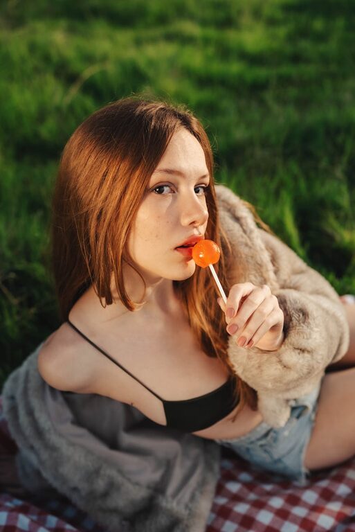 Mindful Breaks You Can Take in Five Minutes Anytime